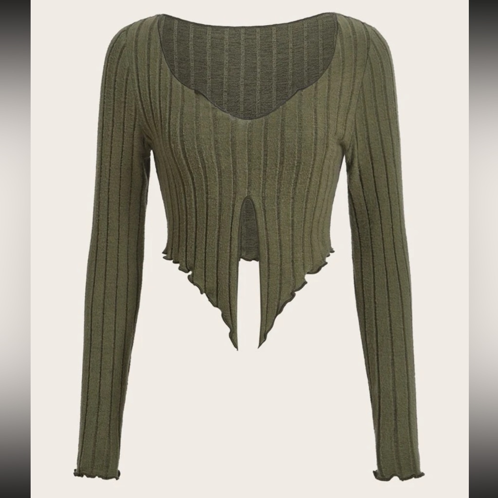Split Front Crop Tee